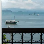 Apartamento de frente para o mar no itagua 03